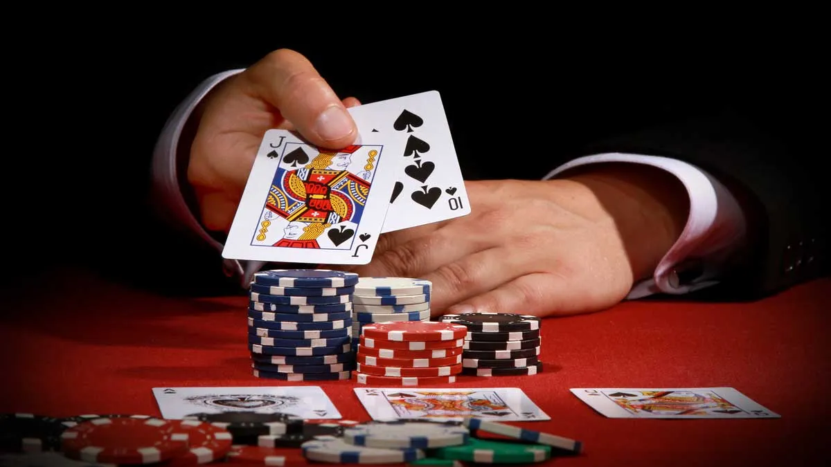 Hướng dẫn chi tiết cách chơi Poker M88 cho người mới bắt đầu!